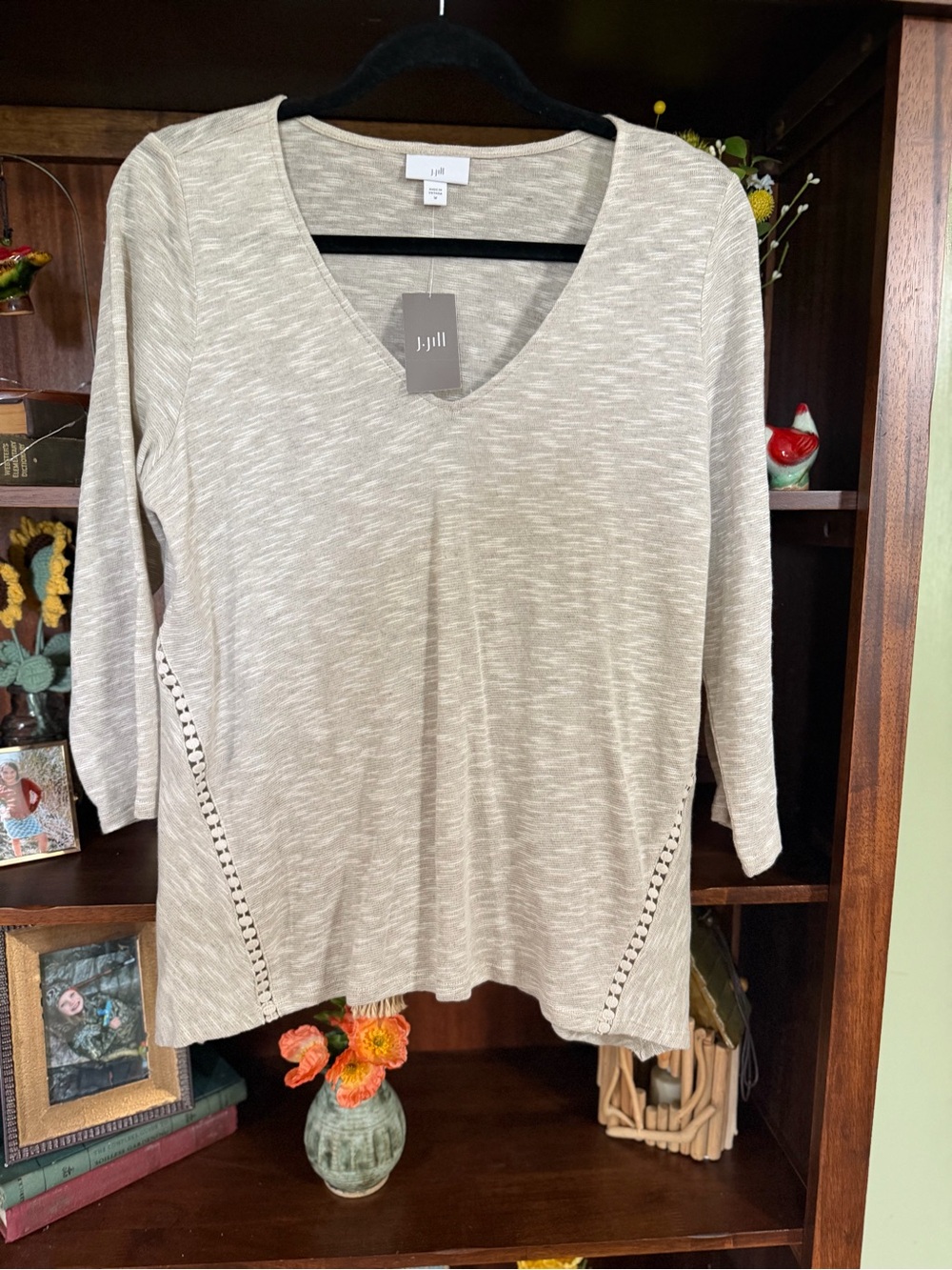 J. Jill Light Cream Marled V-Neck Knit Top
